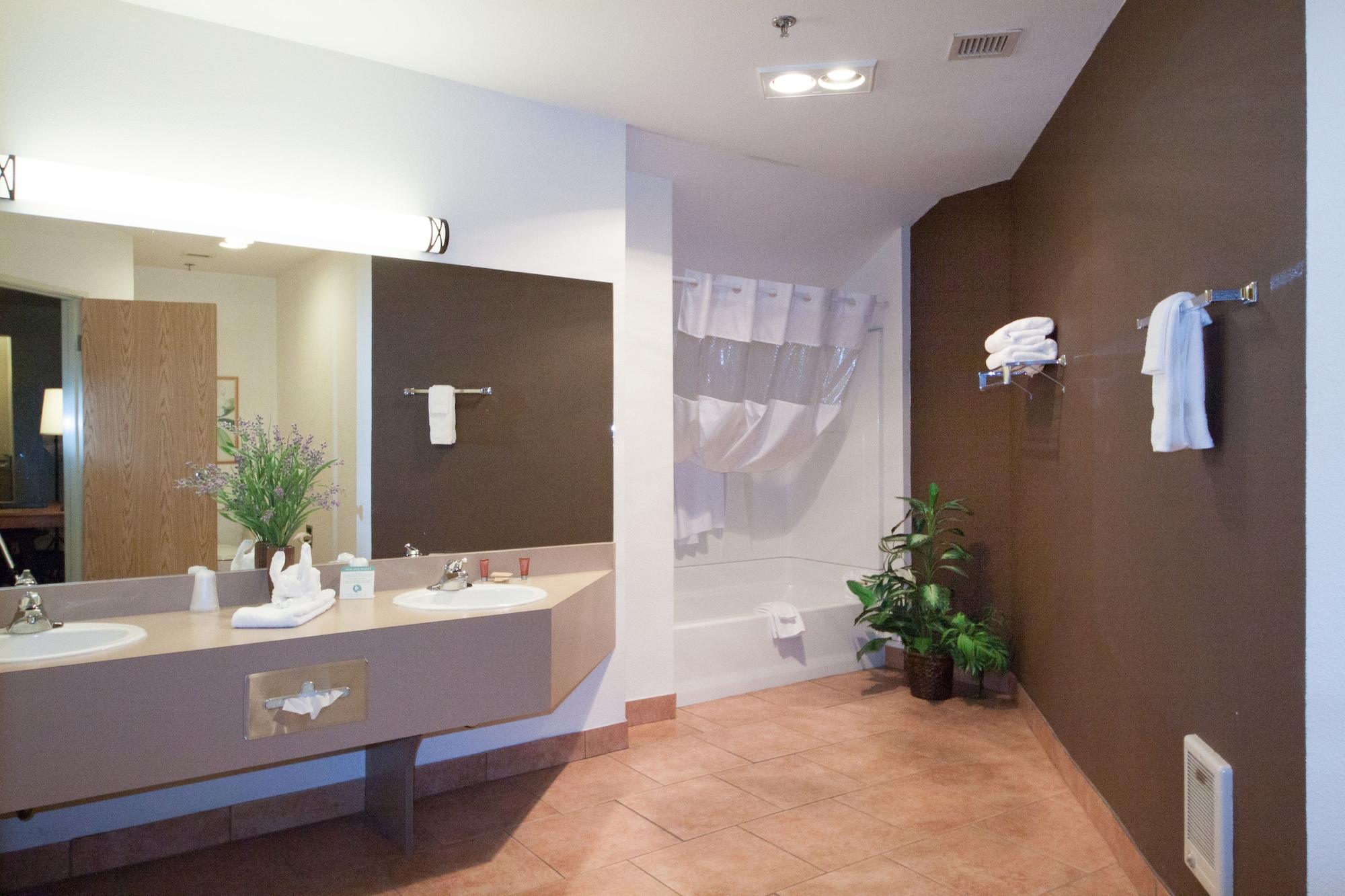 Surestay Plus Hotel By Best Western Post Falls Esterno foto